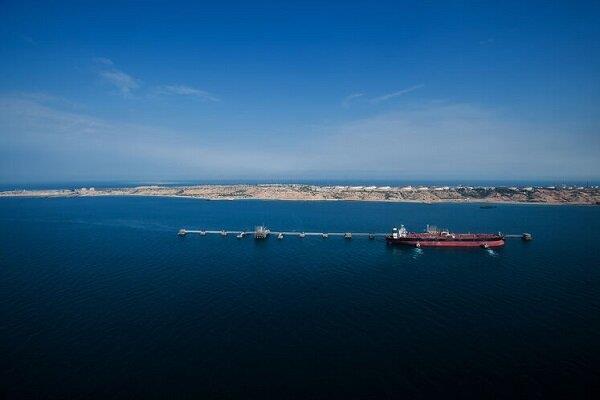 بوق نفتکش‌ها و کشتی ها در جزیره خارگ به صدا درآمد
